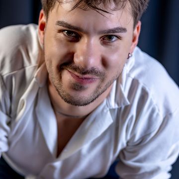 Portrait masculin illustrant un exemple de témoignage